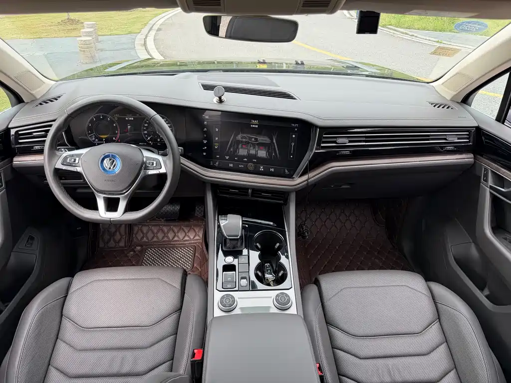 Volkswagen Touareg 2019 3.0TSI VI