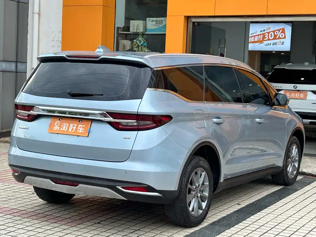 Geely Jia Ji — миниатюра 6