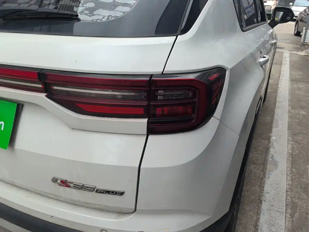Changan CS35PLUS — миниатюра 8