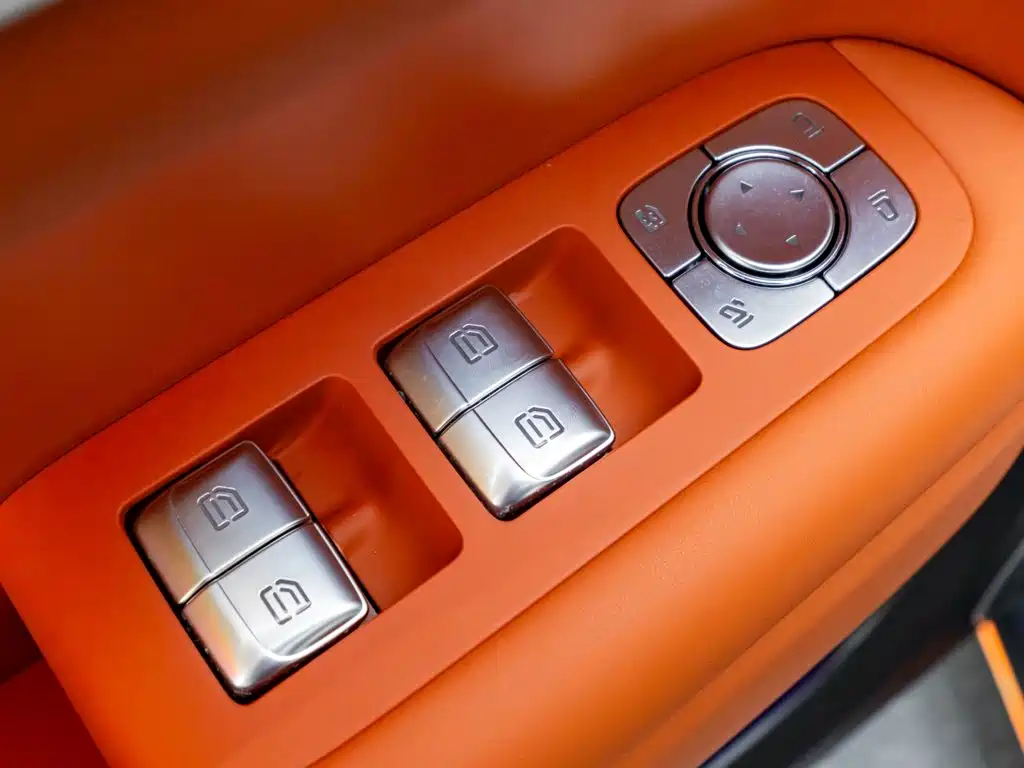 Li Auto Li L6 — миниатюра 26
