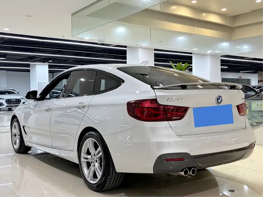 BMW 3 Series GT — миниатюра 6