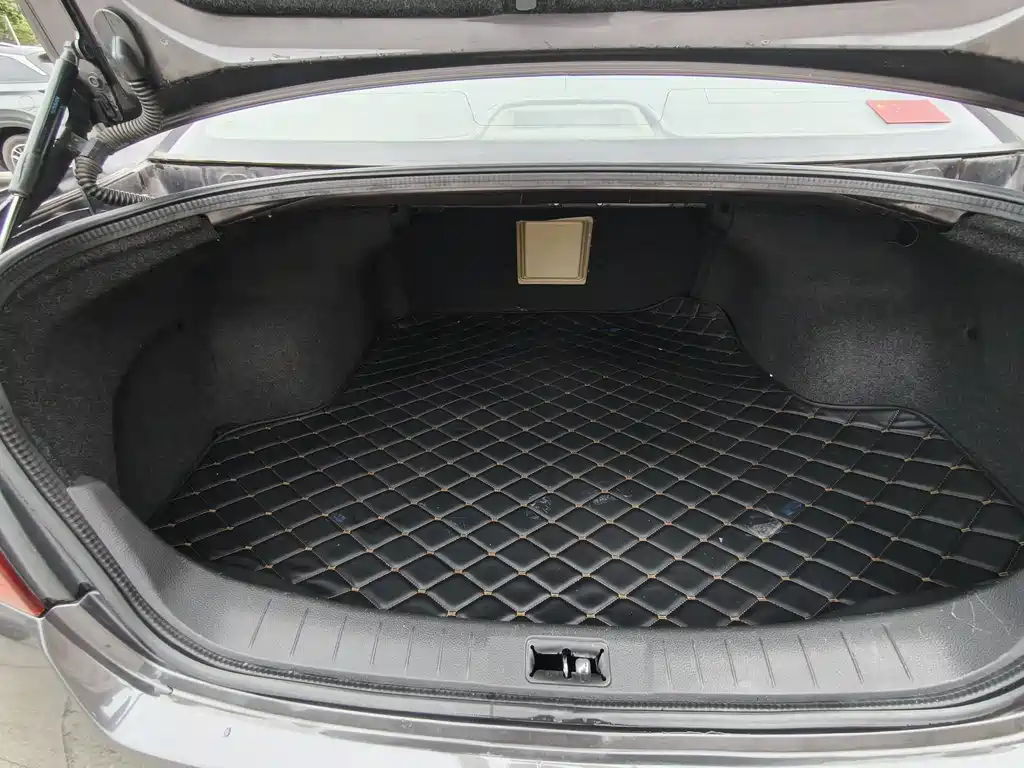 Nissan Teana — миниатюра 16