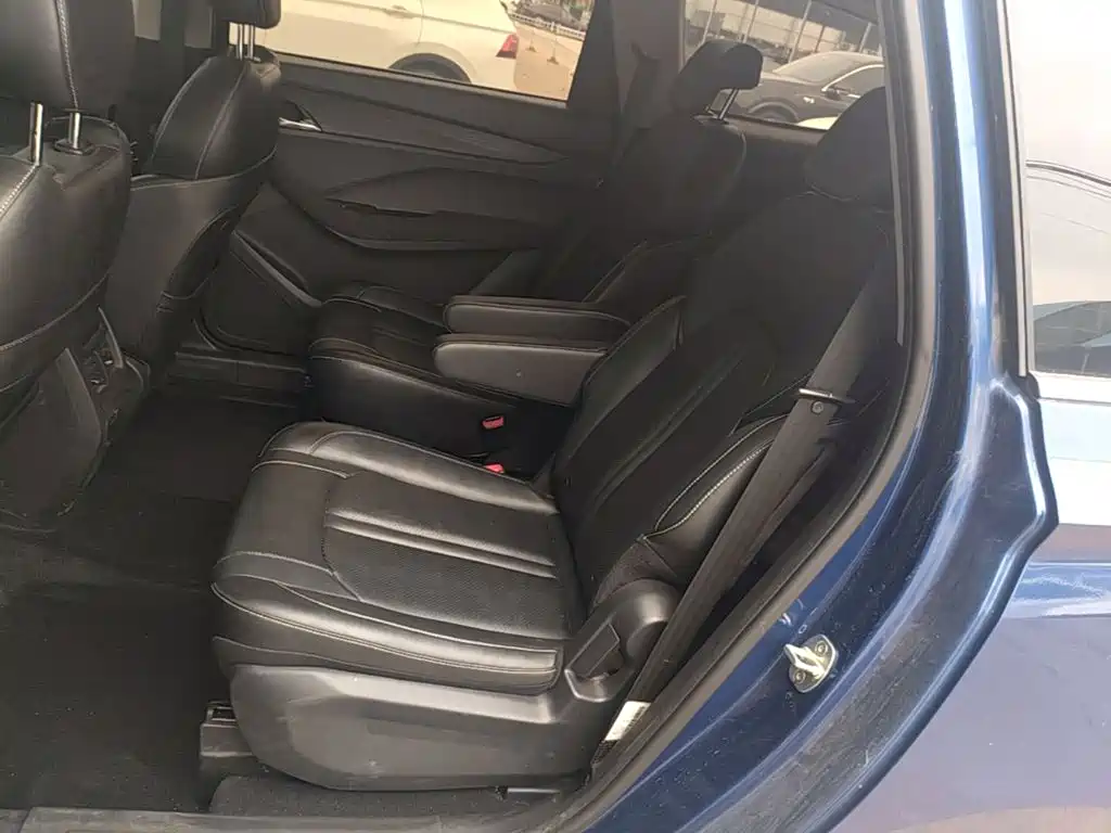 Baojun 360 — миниатюра 13