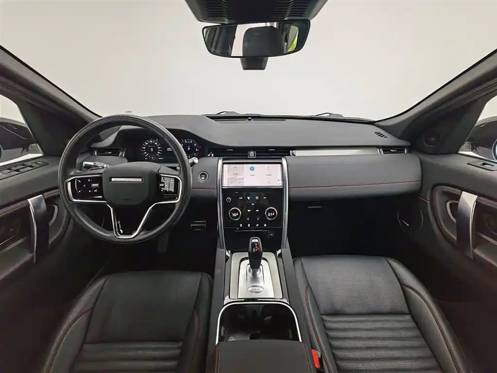 Land Rover Discovery Sport 2022 249PS 5 мест