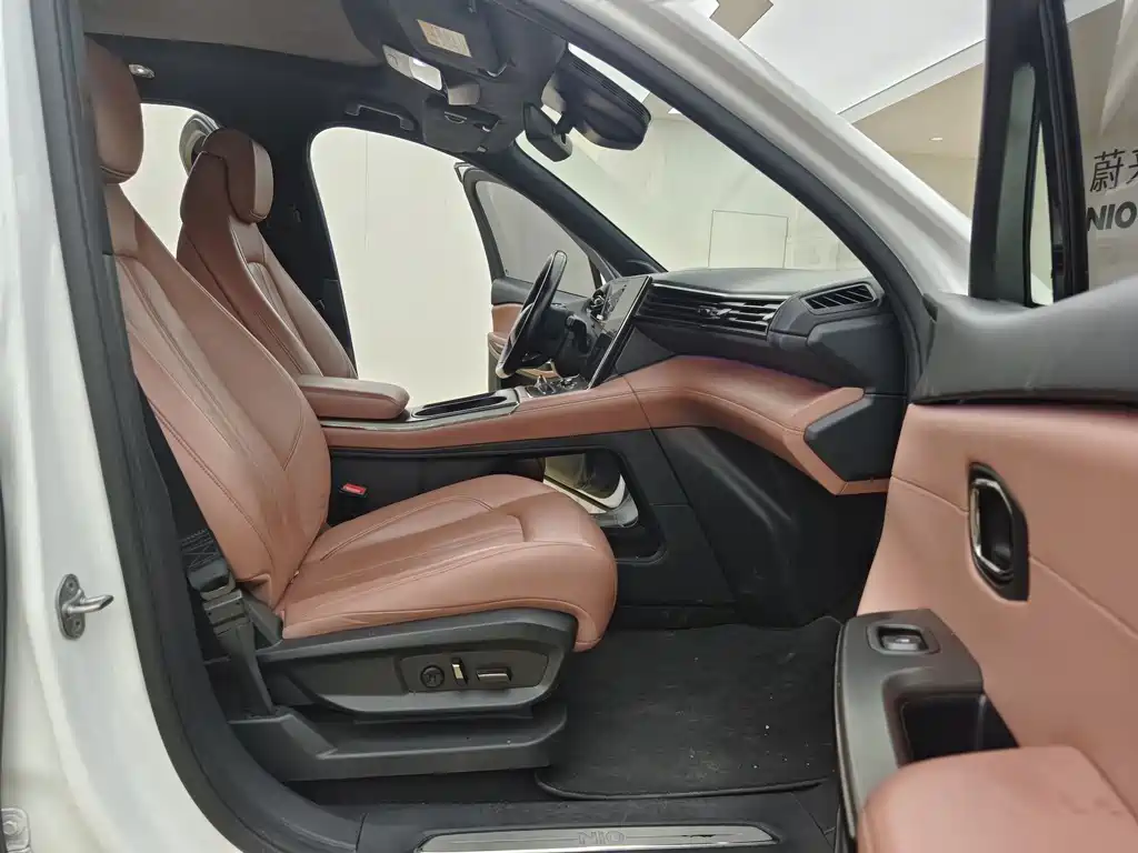 NIO EC6 — миниатюра 14