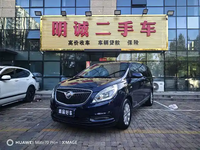 Buick GL8