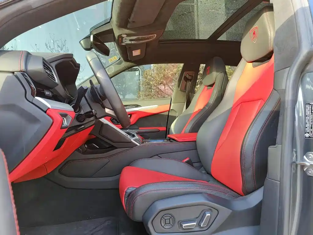 Lamborghini Urus — миниатюра 5