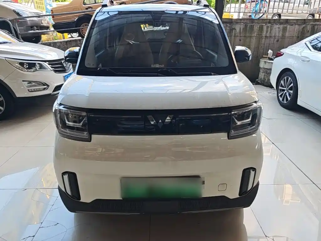 Wuling MINIEV — миниатюра 3
