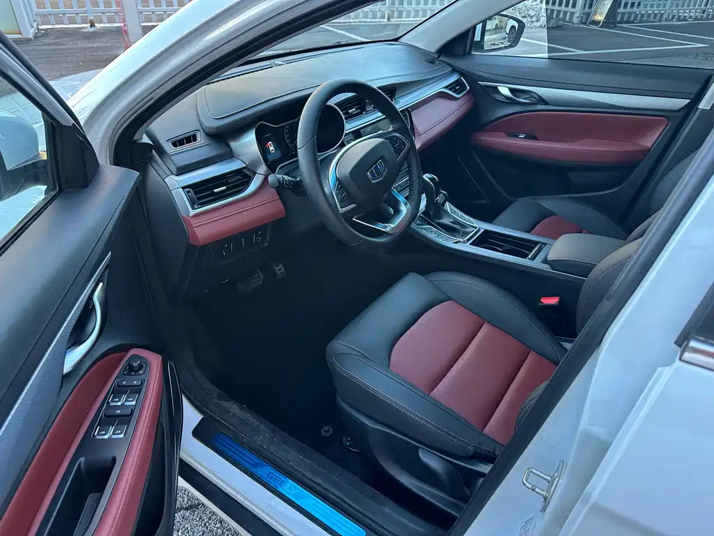 Geely Vision S1 — миниатюра 10
