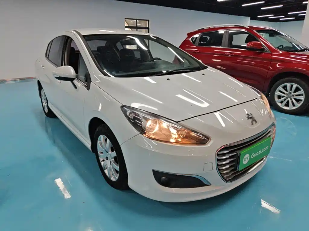 Peugeot 308 — миниатюра 4