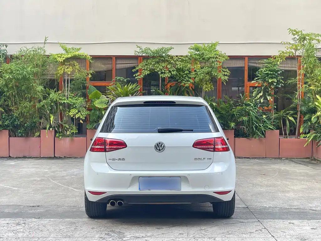 Volkswagen Golf — миниатюра 5
