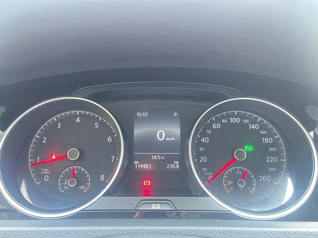 Volkswagen Golf — миниатюра 25