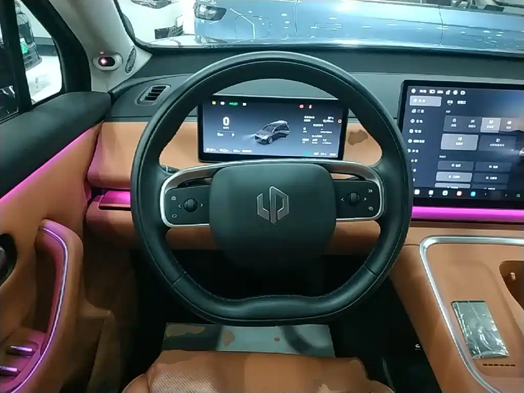 Leapmotor Leapmotor C10 — миниатюра 11