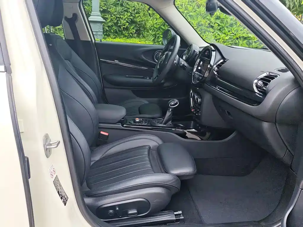 MINI Mini Clubman — миниатюра 12