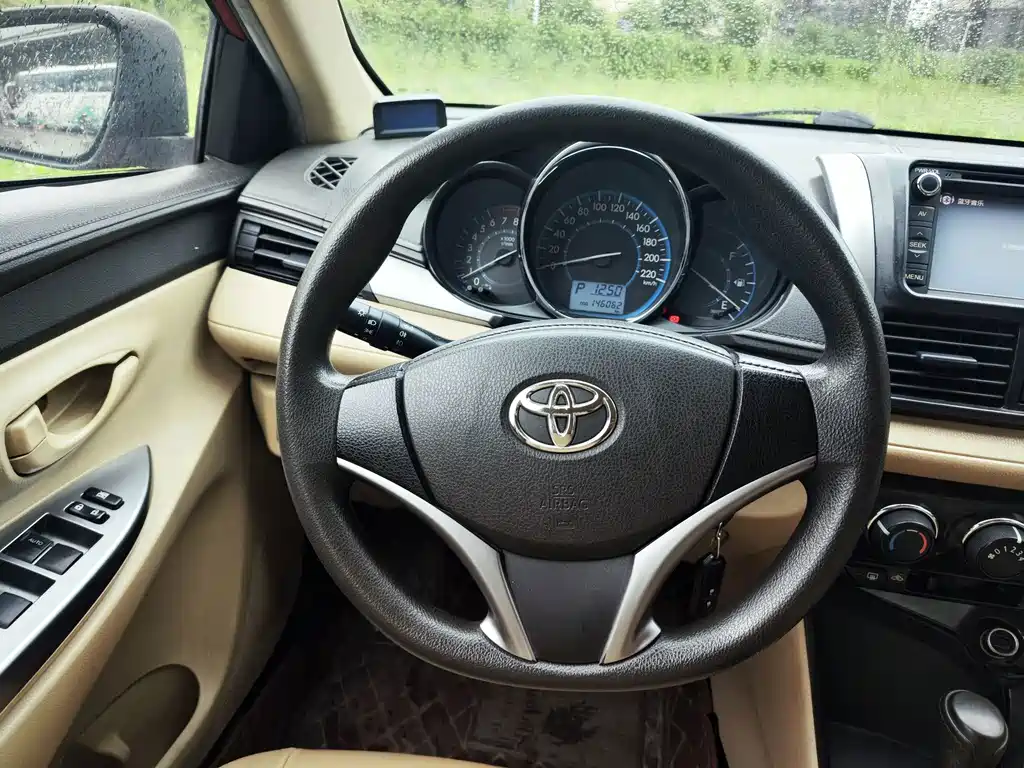 Toyota Vios — миниатюра 11