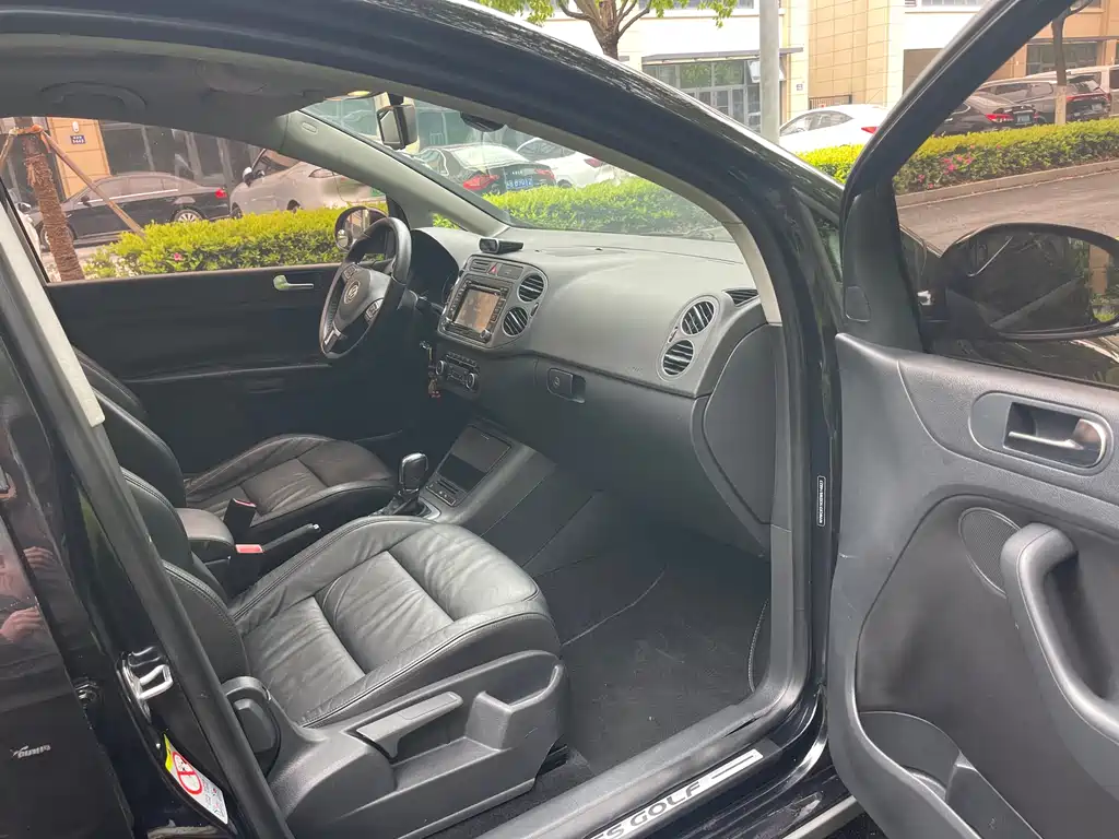 Volkswagen Golf (Import) 1.4TSI Cross Golf, фото 9