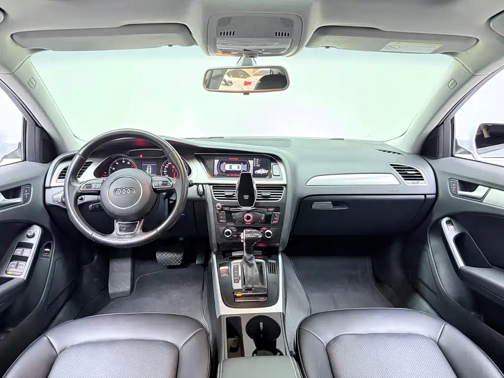Audi A4L — миниатюра 11