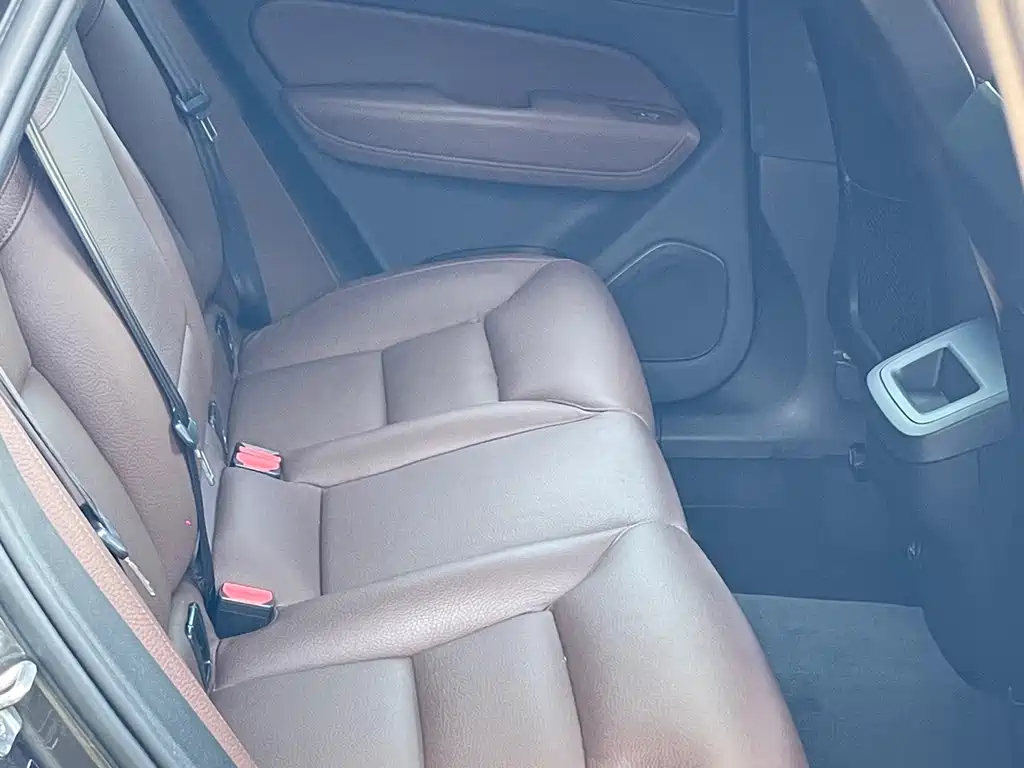 Volvo XC60 — миниатюра 12