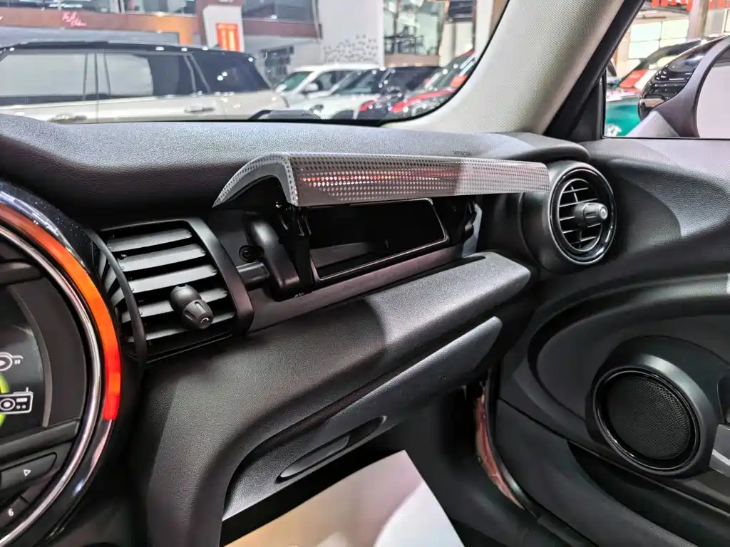 MINI Mini — миниатюра 13