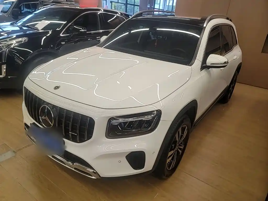 Mercedes-Benz GLB — миниатюра 2
