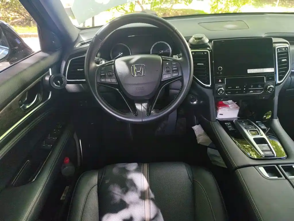 Honda UR-V — миниатюра 3