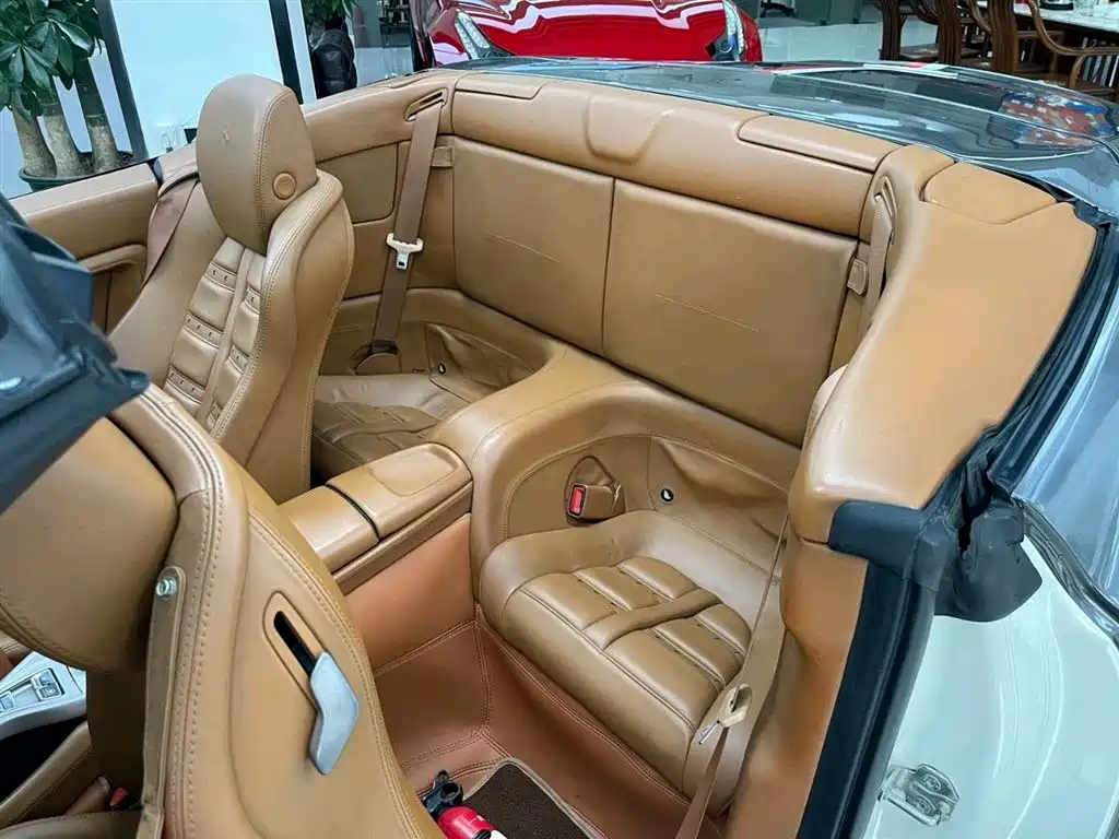 Ferrari California T 2012 4.3L
