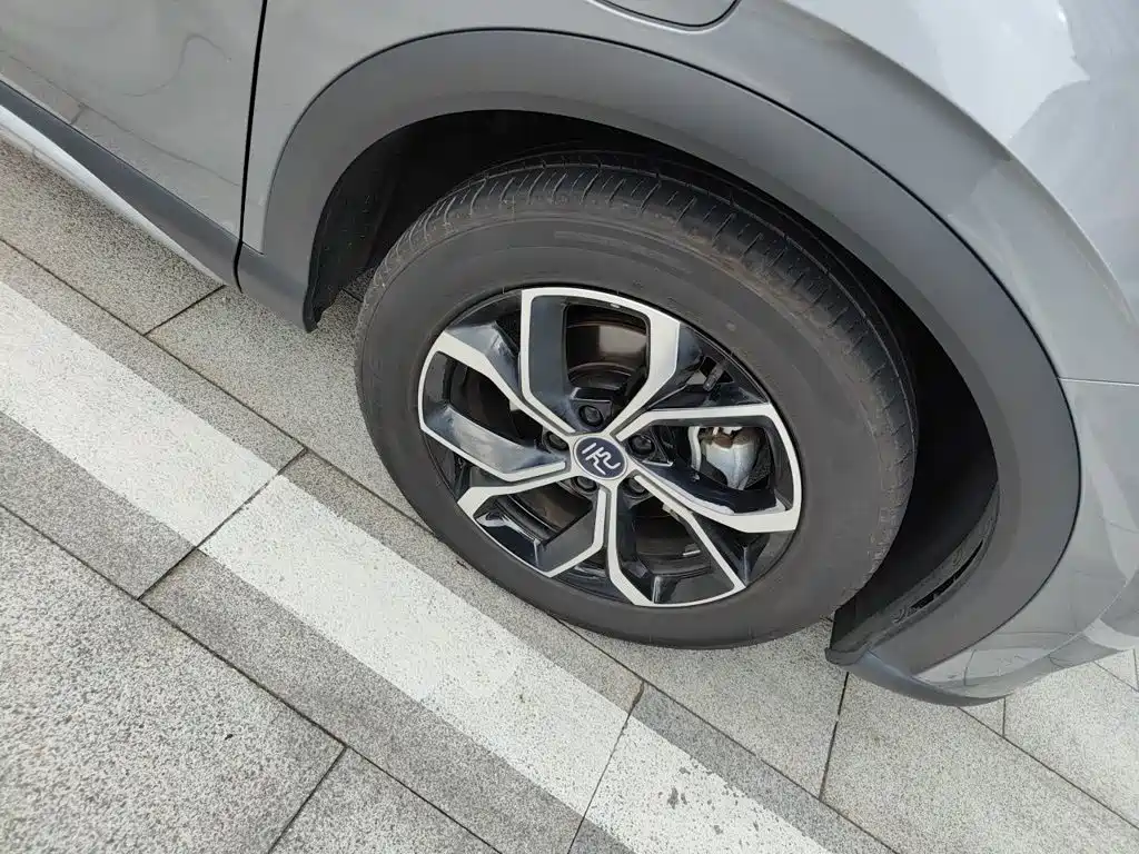 BYD Yuan Plus — миниатюра 26