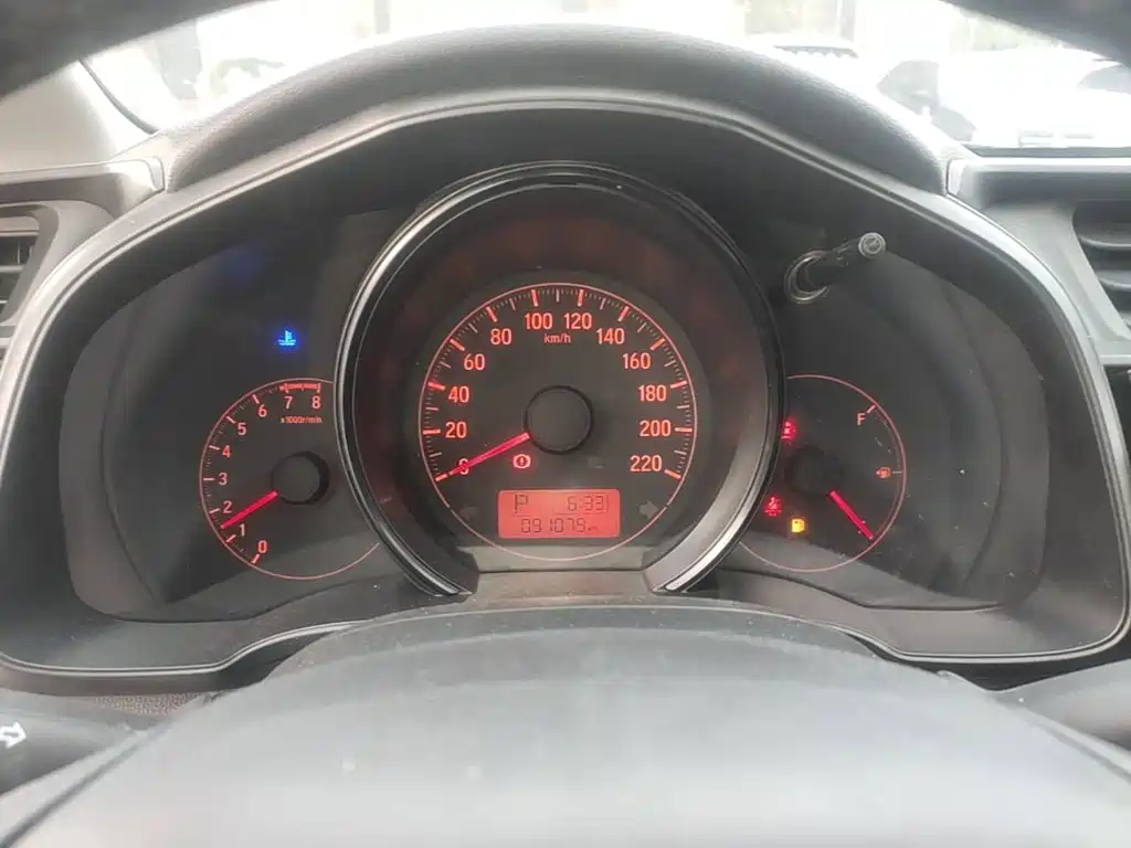 Honda Fit — миниатюра 12