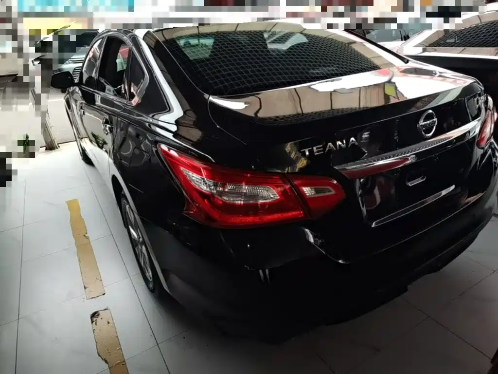 Nissan Teana — миниатюра 5