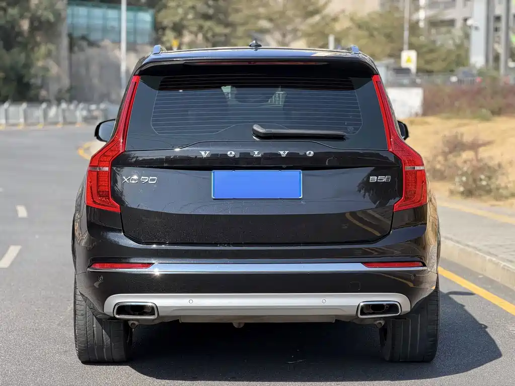 Volvo XC90 — миниатюра 17