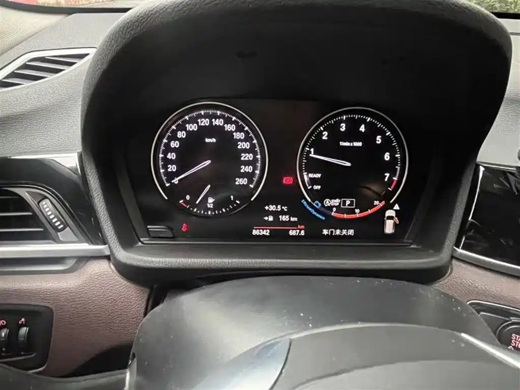 BMW X1 — миниатюра 4