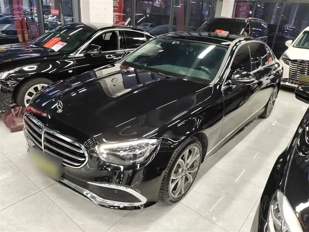 Mercedes-Benz E-Class 2021