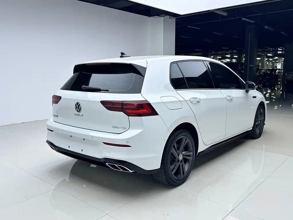 Volkswagen Golf — миниатюра 4