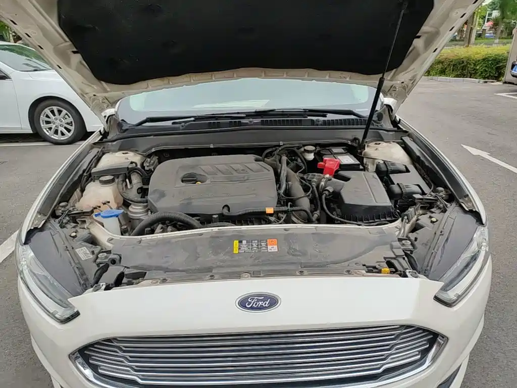 Ford Mondeo — миниатюра 20