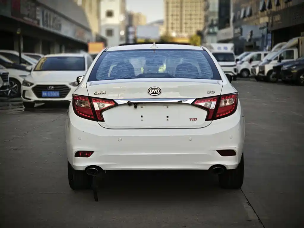 BYD G5 — миниатюра 5