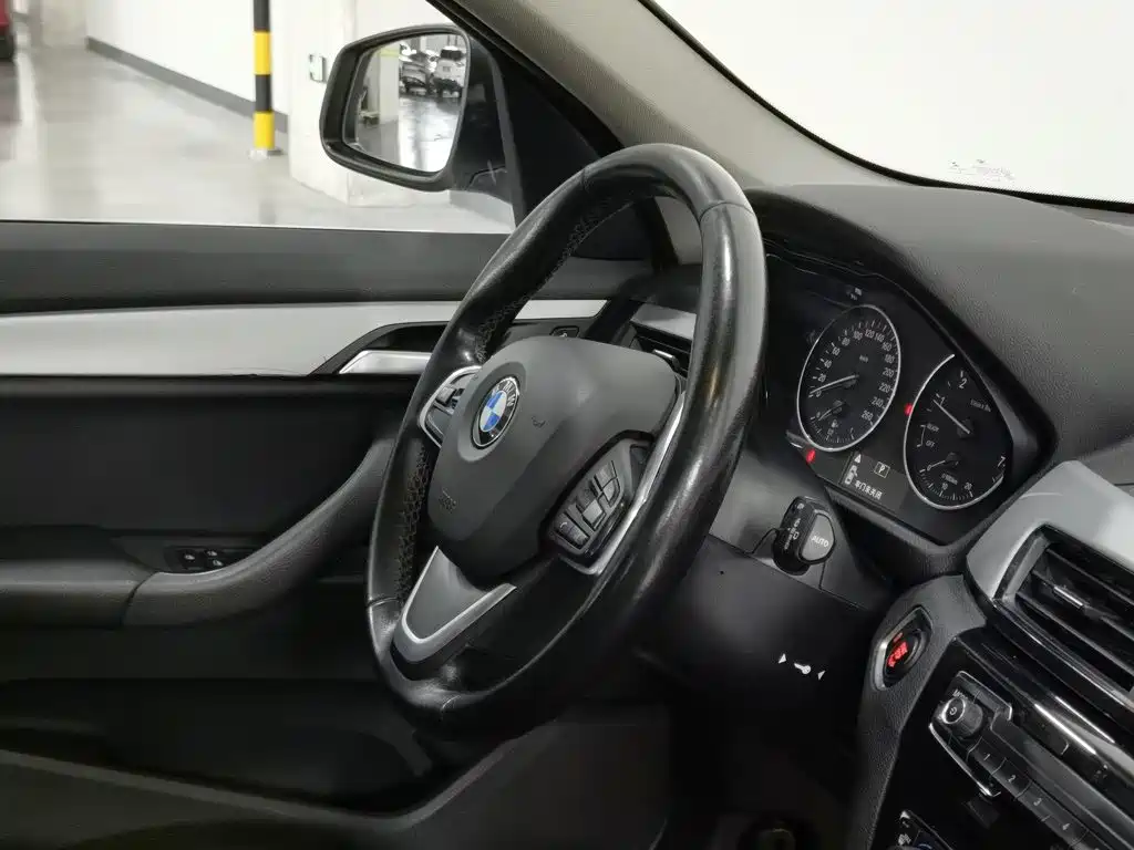 BMW X1 — миниатюра 22