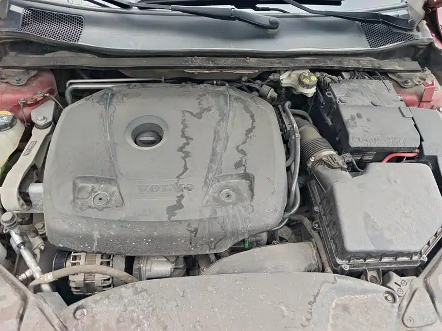 Volvo V40 — миниатюра 10