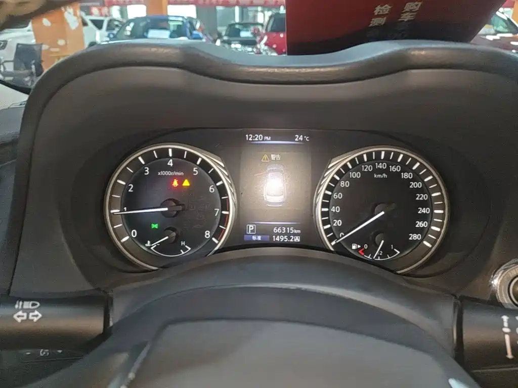Infiniti Q50L — миниатюра 12