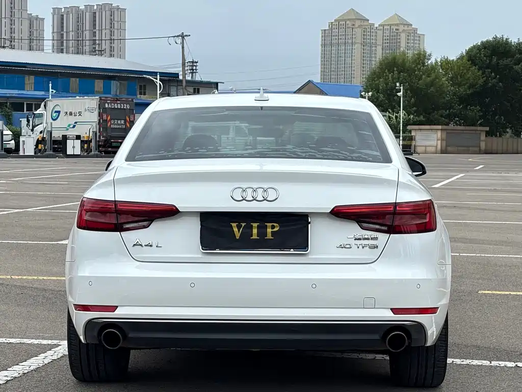 Audi A4L — миниатюра 8