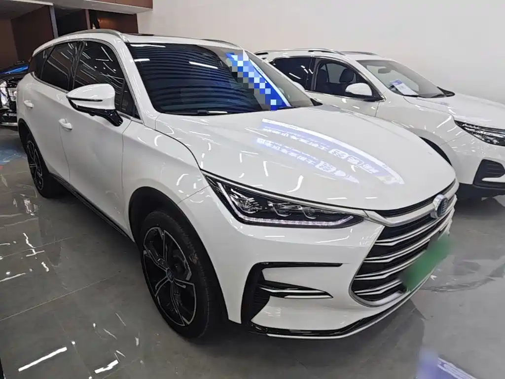 BYD Tang New Energy — миниатюра 4