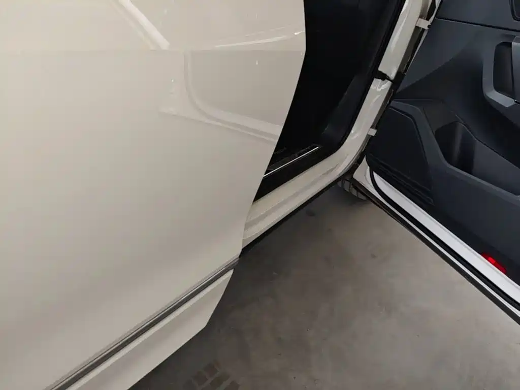 Volkswagen Tiguan L — миниатюра 20