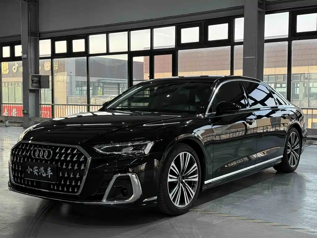 Audi A8 2024