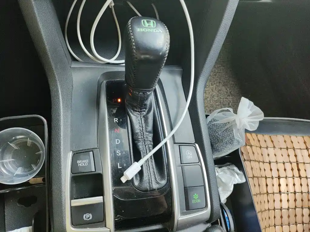 Honda Civic — миниатюра 10