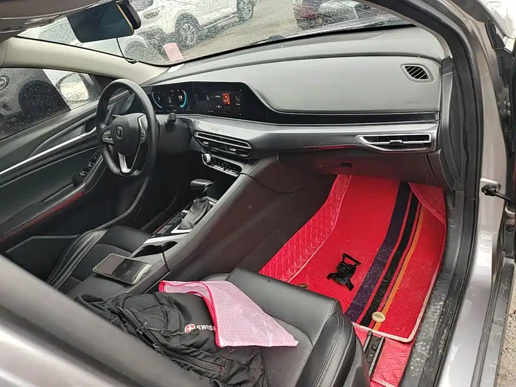 Changan Eado — миниатюра 10