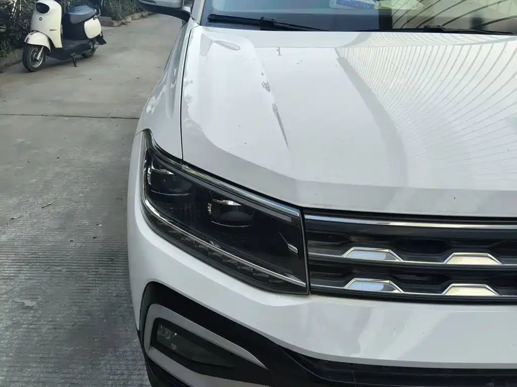 Volkswagen T-Cross — миниатюра 7