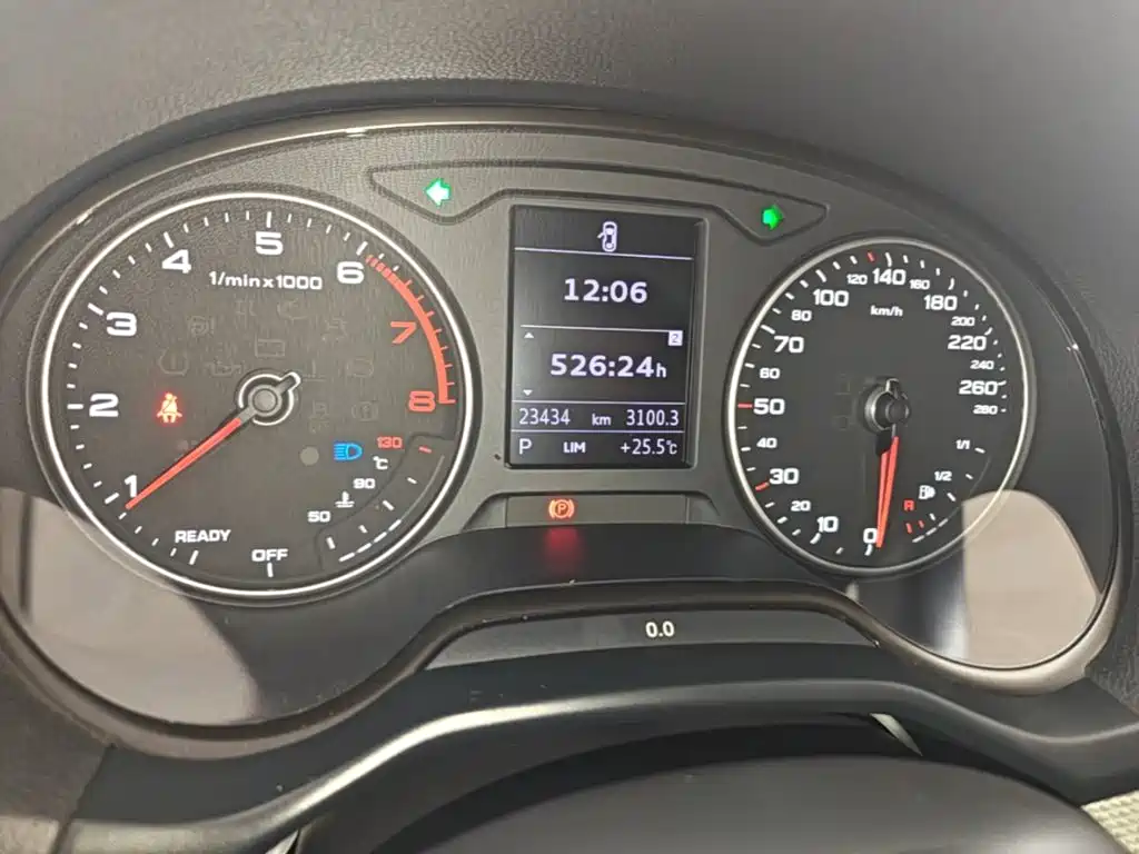 Audi Q2L — миниатюра 12