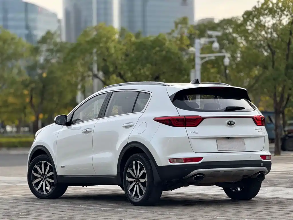 Kia KX5 2016 1.6T AT DLX