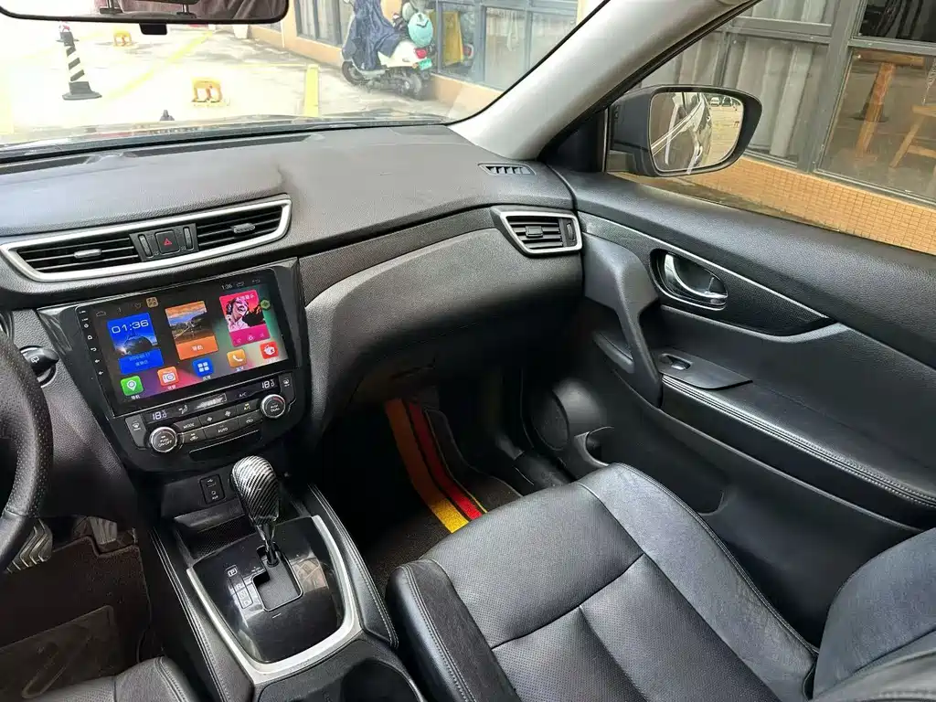 Nissan X-Trail — миниатюра 7