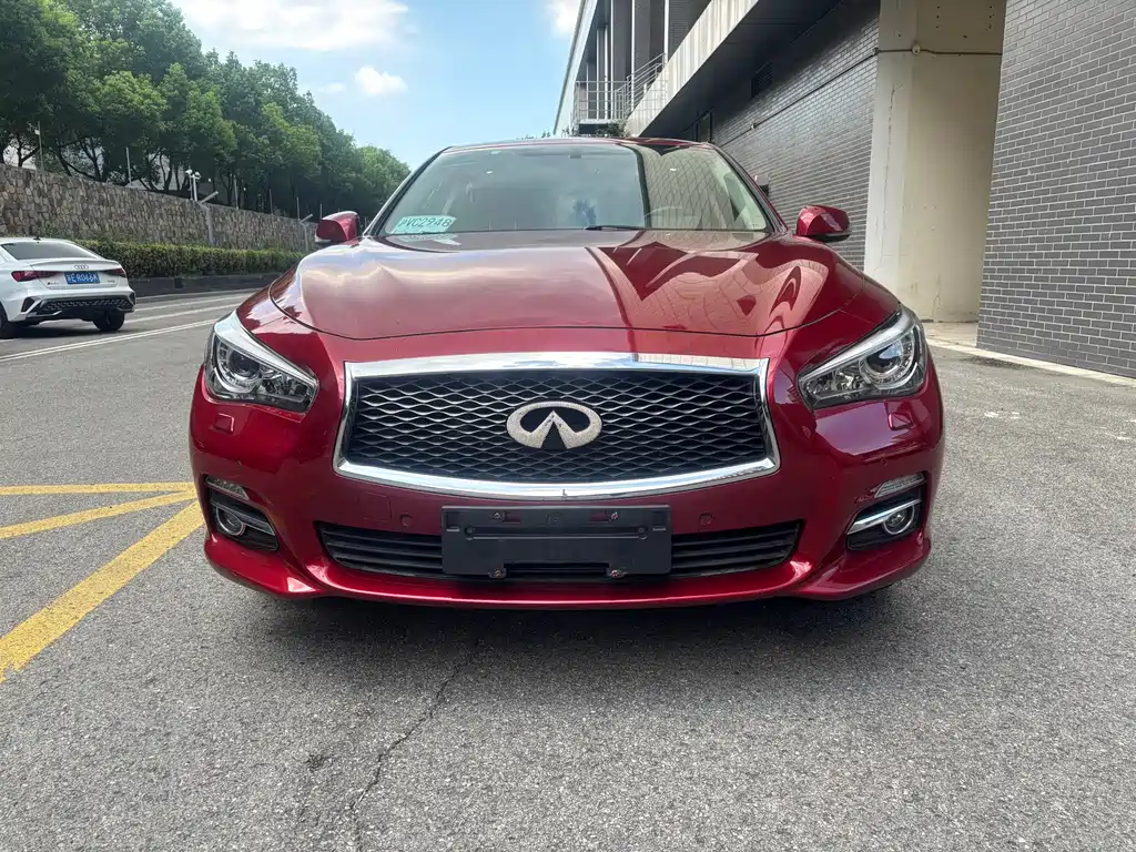 Infiniti Q50L — миниатюра 2