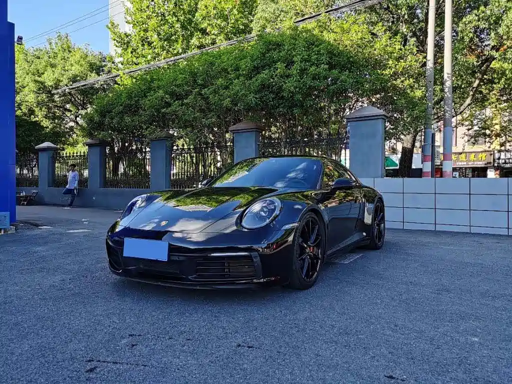 Porsche 911 2021